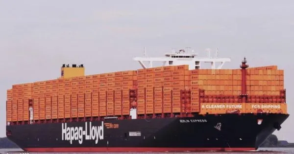 Hapag-lloyd-container-vessel